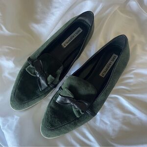 Karl Lagerfeld Emerald Green Suede Leather Pointed Toe Bow Platform Loafers 11